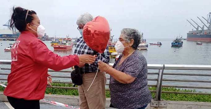 Gobierno en Terreno celebró el Día del Amor con actividad enfocada en el cuidado y respeto entre las parejas