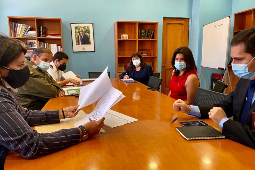 Delegada junto a jefes de unidades policiales y fuerzas armadas realizan balance de las labores ejecutadas durante el verano en la provincia
